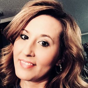 Meet your Posher, Paula